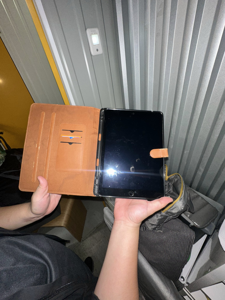 Rent a Space Moore Park Self Storage Facility Unit auction IB-8942