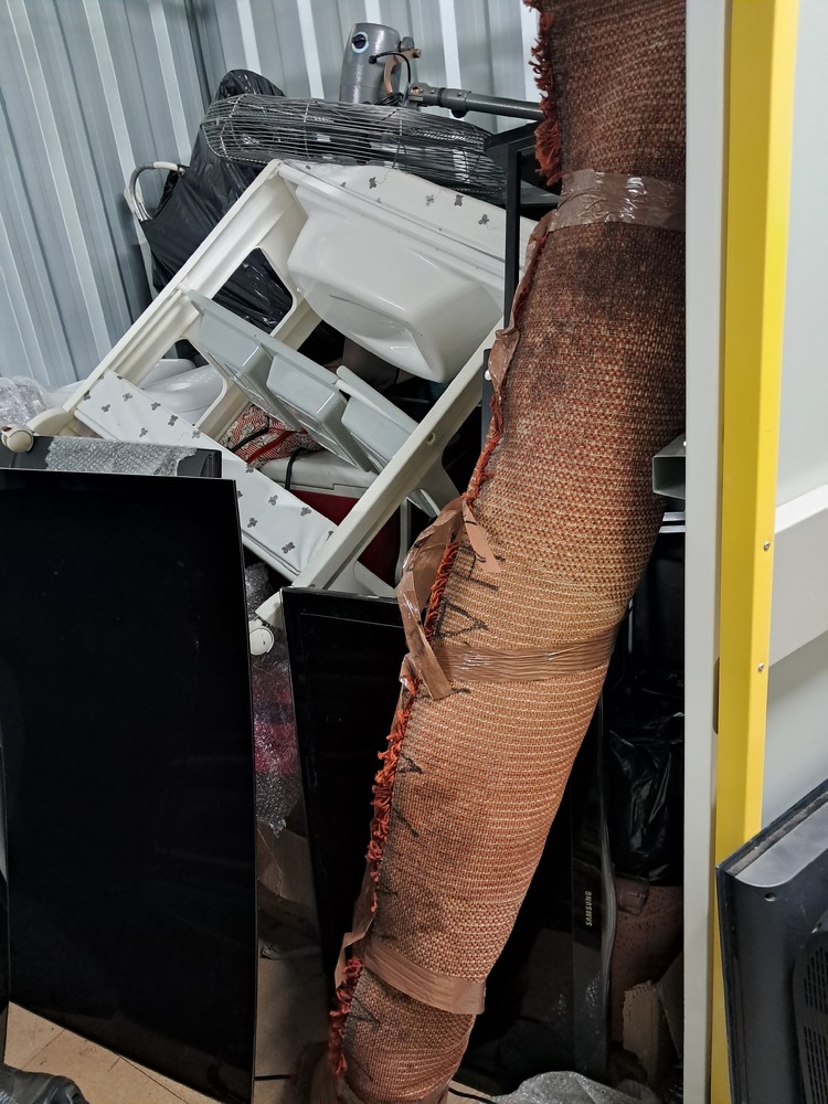 Storage King Greenacre Abandoned Storage centre Auctions auction IB-7718