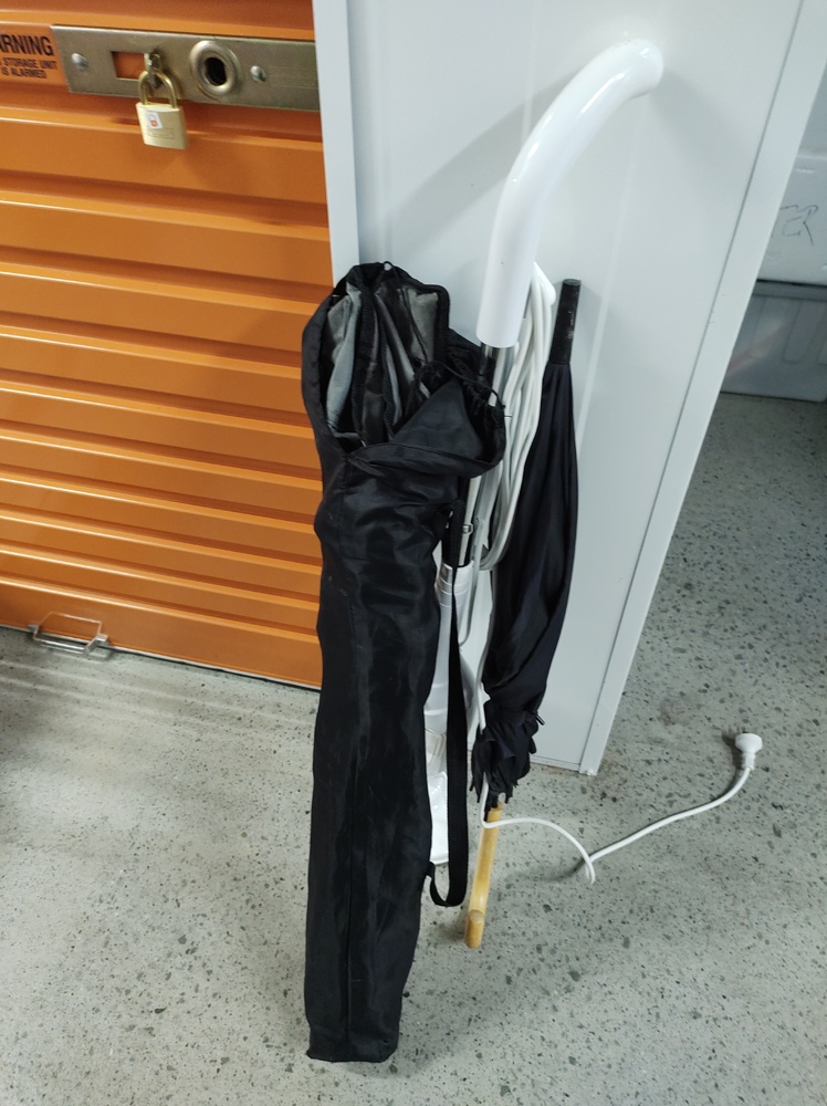 Kennards Self Storage Southport Bid on Storage Unit auction IB-5231