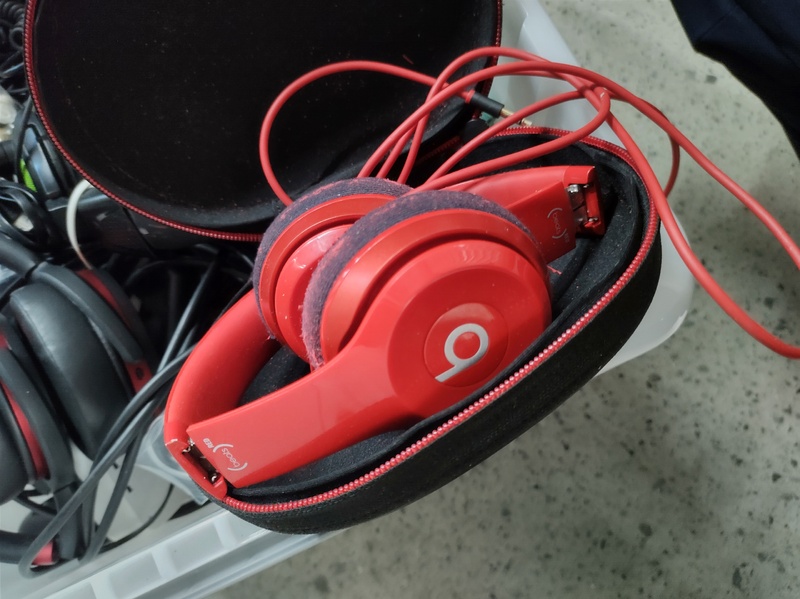 Kennards Self Storage Southport Abandoned Storage centre Auctions auction IB-5231