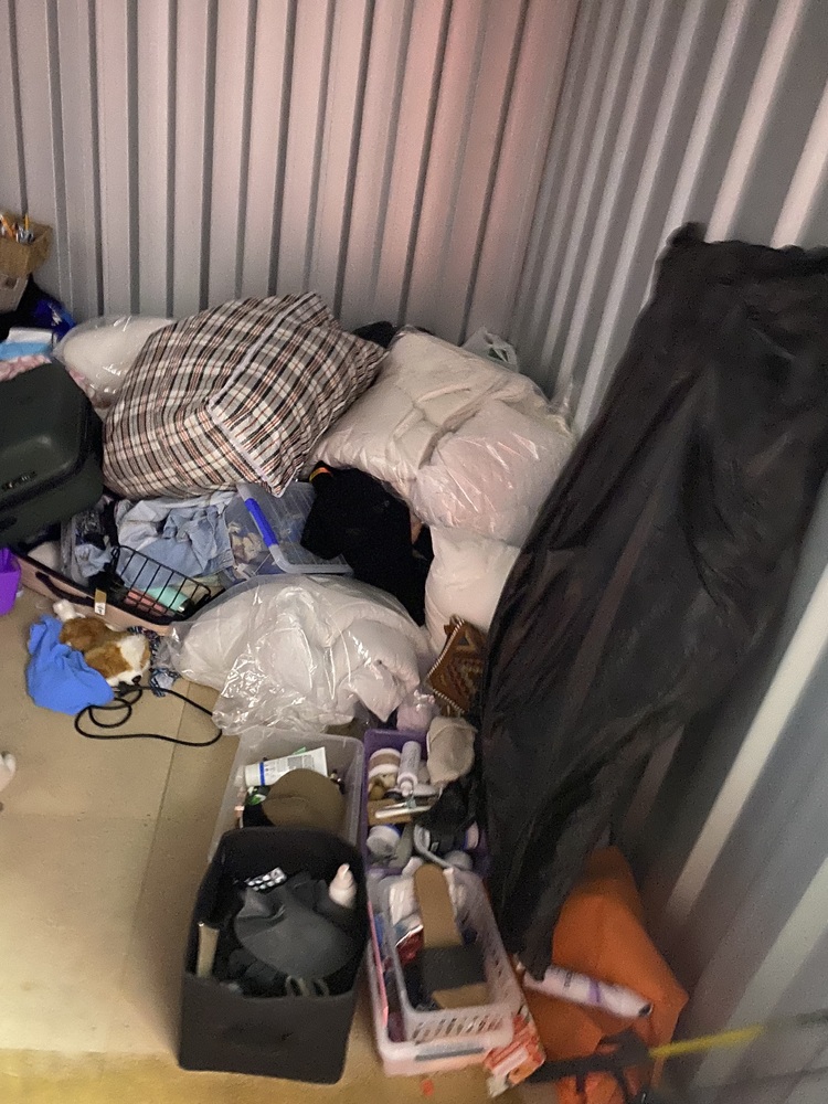 Wilson Storage Bennetts Green Bid on Storage Unit auction IB-5644