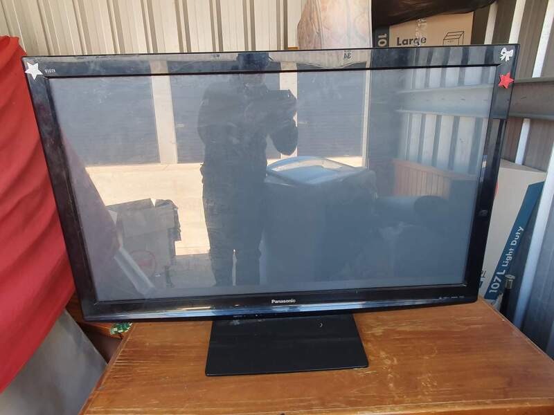 Ulock Self Storage Griffith Self Storage Unit auction IB-9569