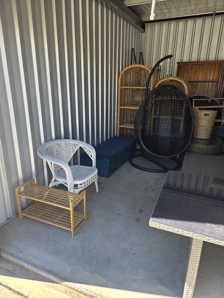 Eagle Eye Self Storage Storage Unit auction IB-5583