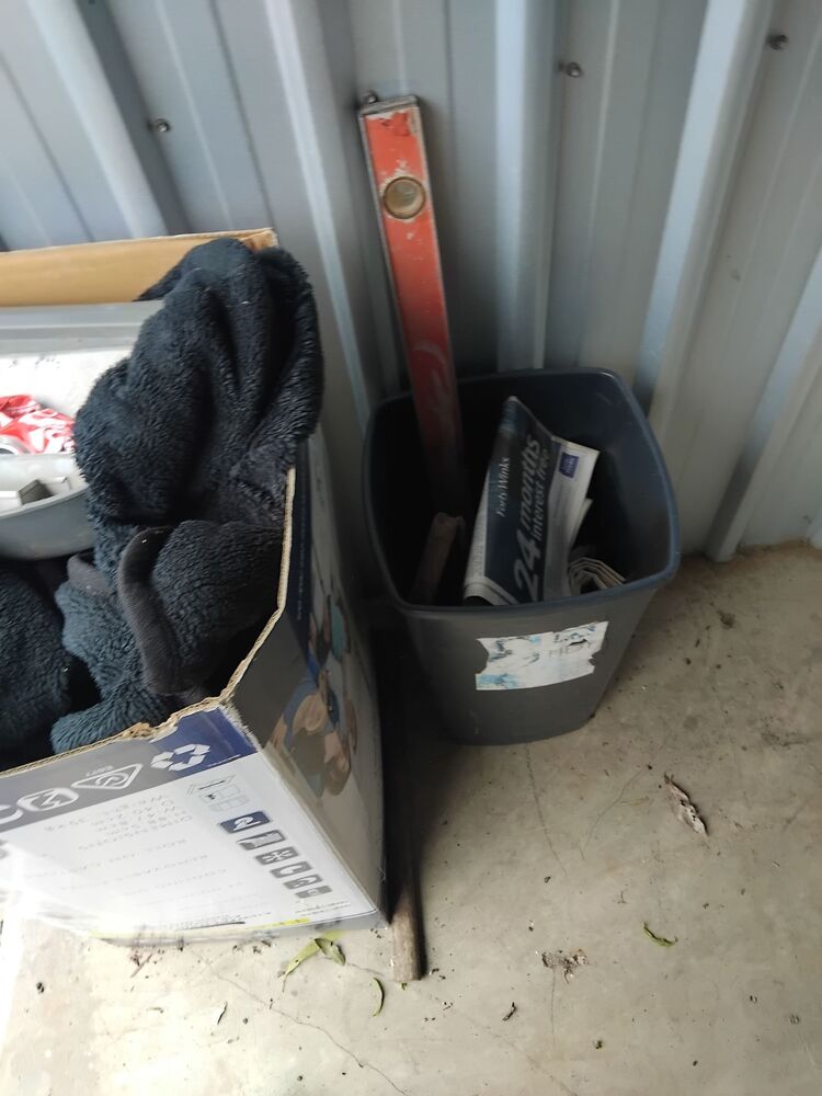 Alpha Storage Lowood Storage Facility Unit auction IB-5376