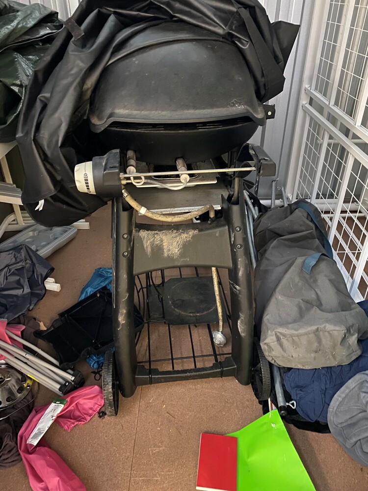 Storage Choice Albion Abandoned Self Storage Auctions auction IB-3725