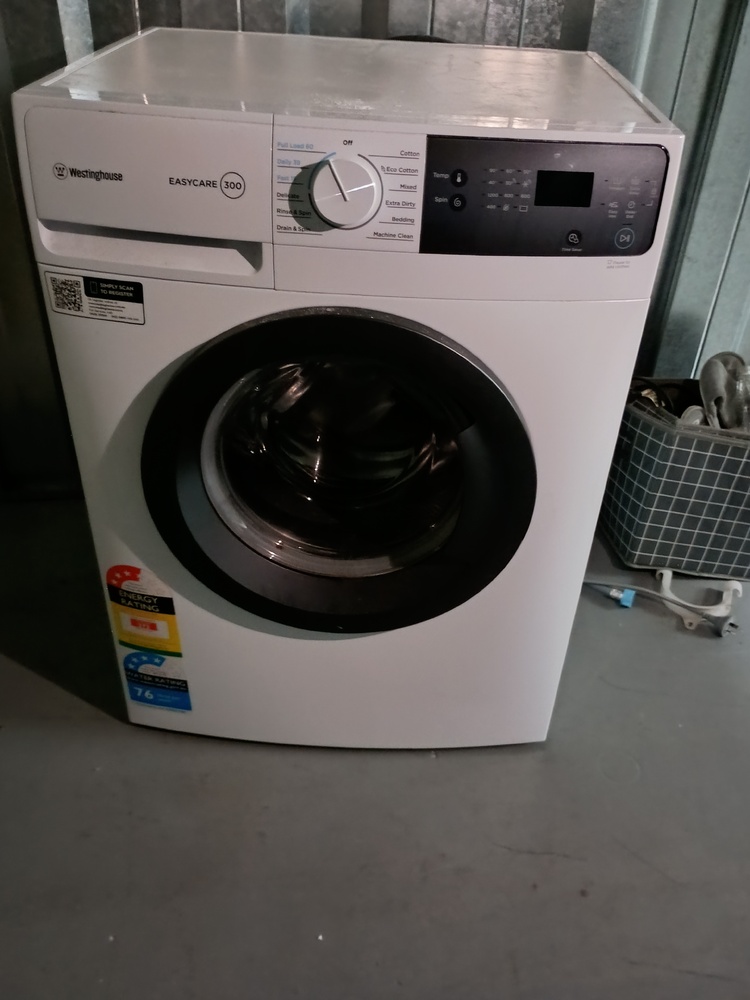 Kennards Self Storage Parramatta Storage auction IB-2160