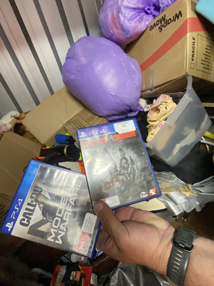 Wilson Storage Bennetts Green Self Storage auction IB-8409