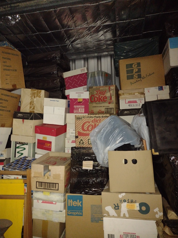 Kennards Self Storage Guildford Bid on Storage Unit auction IB-9538