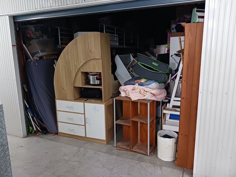 NQ Self Storage Storage Unit auction IB-3770
