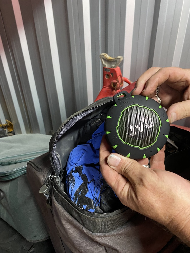 Wilson Storage Bennetts Green Bid on Storage Unit auction IB-8835