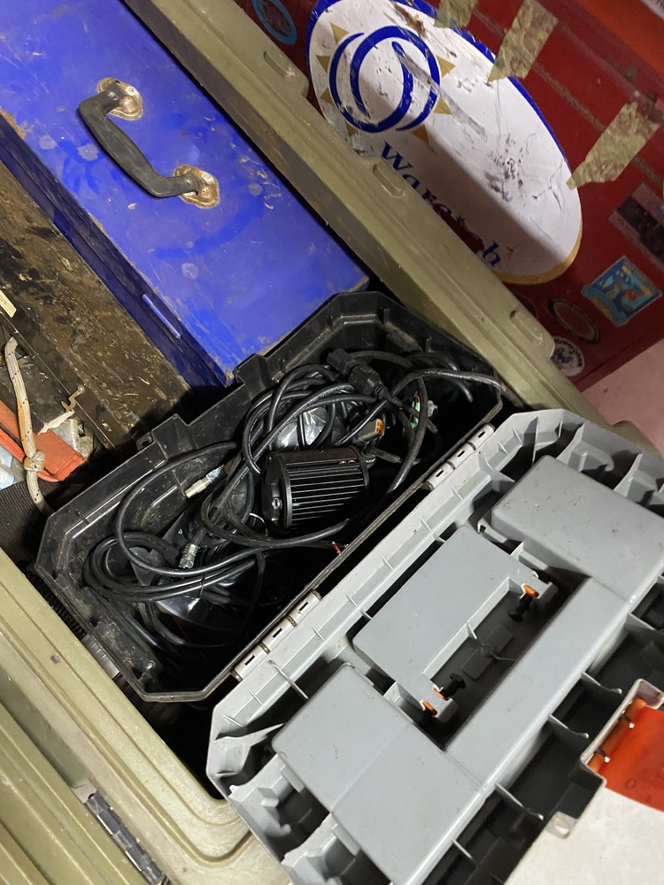 Wilson Storage Bennetts Green Abandoned Storage centre Auctions auction IB-8835