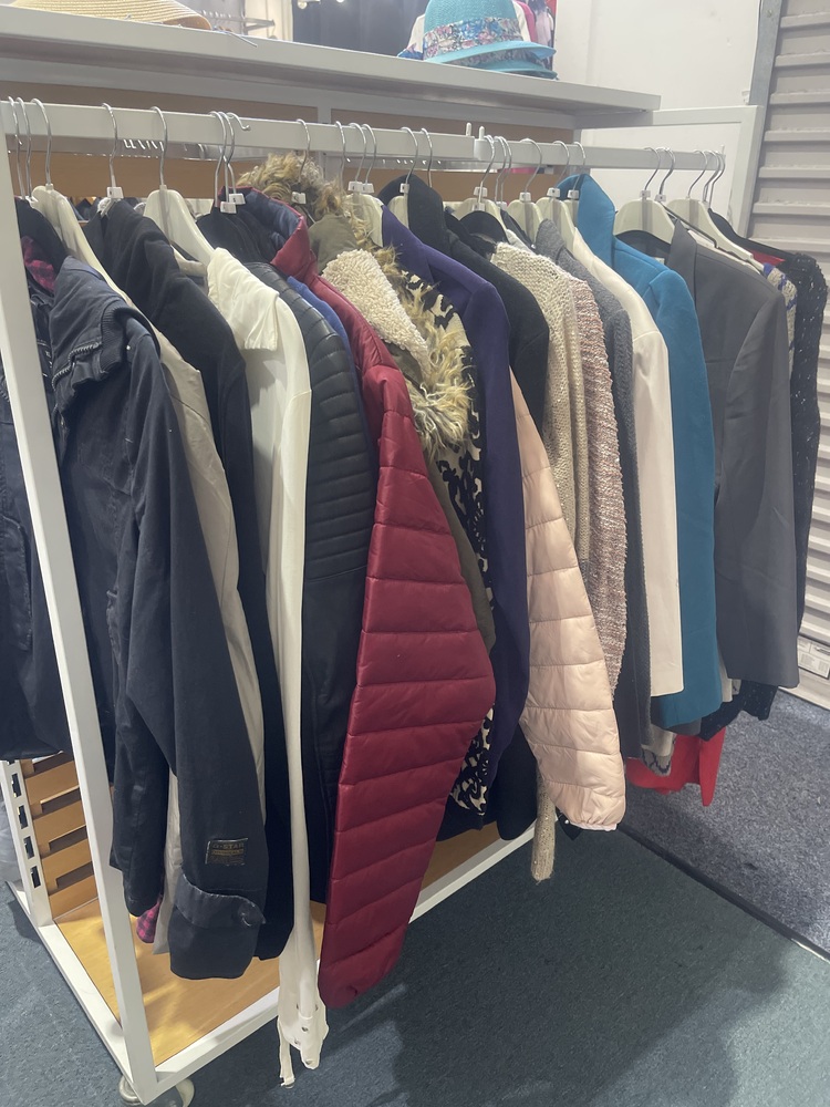 D. Koutts - Private Seller Abandoned Storage Auctions auction IB-6449