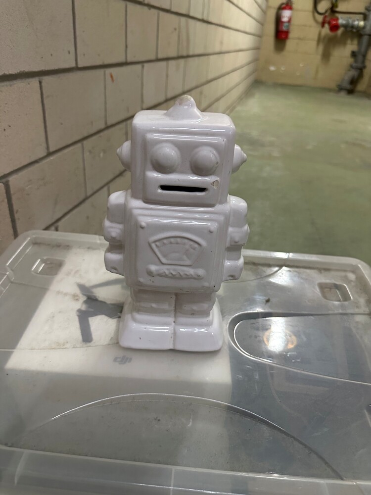 Kennards Self Storage Petersham Abandoned Self Storage Auctions auction IB-7077