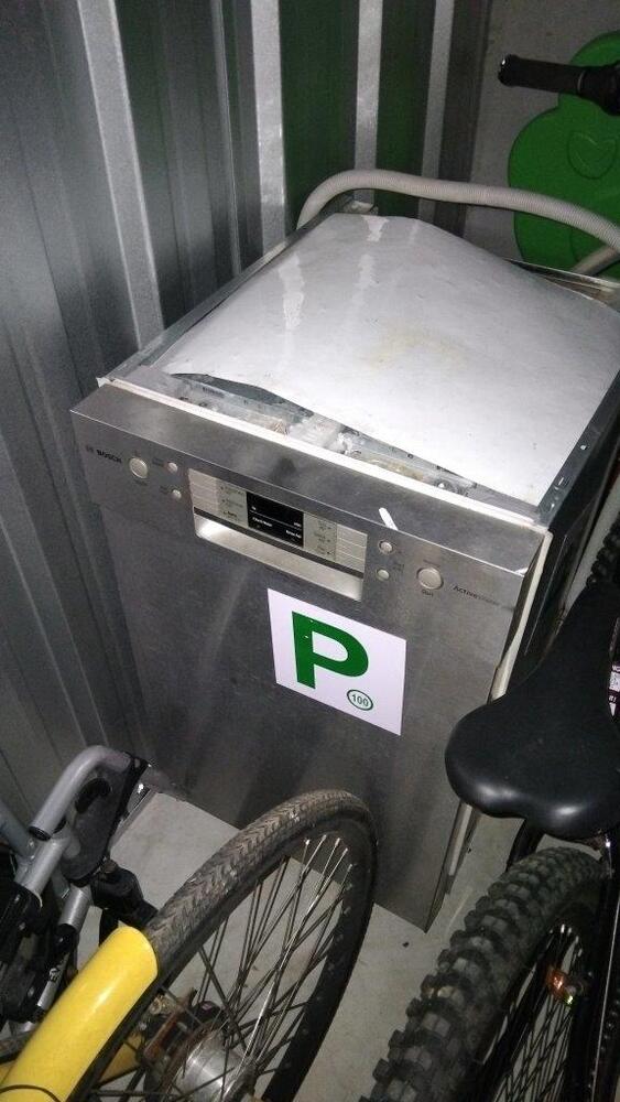 Roomia Self Storage St Marys NSW Self Storage Unit auction IB-5238