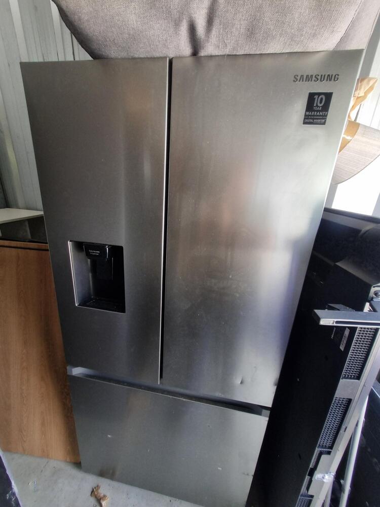 Wilson Storage Tuggerah Storage Facility Unit auction IB-6037