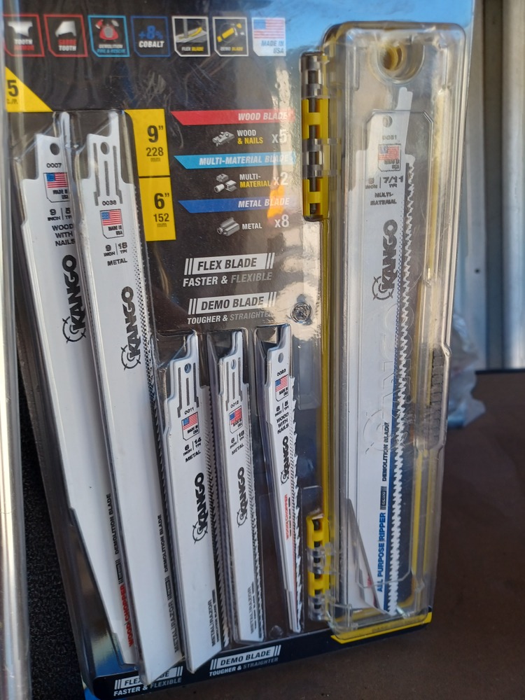 Loxon Storage Loganholme Storage auction IB-6572