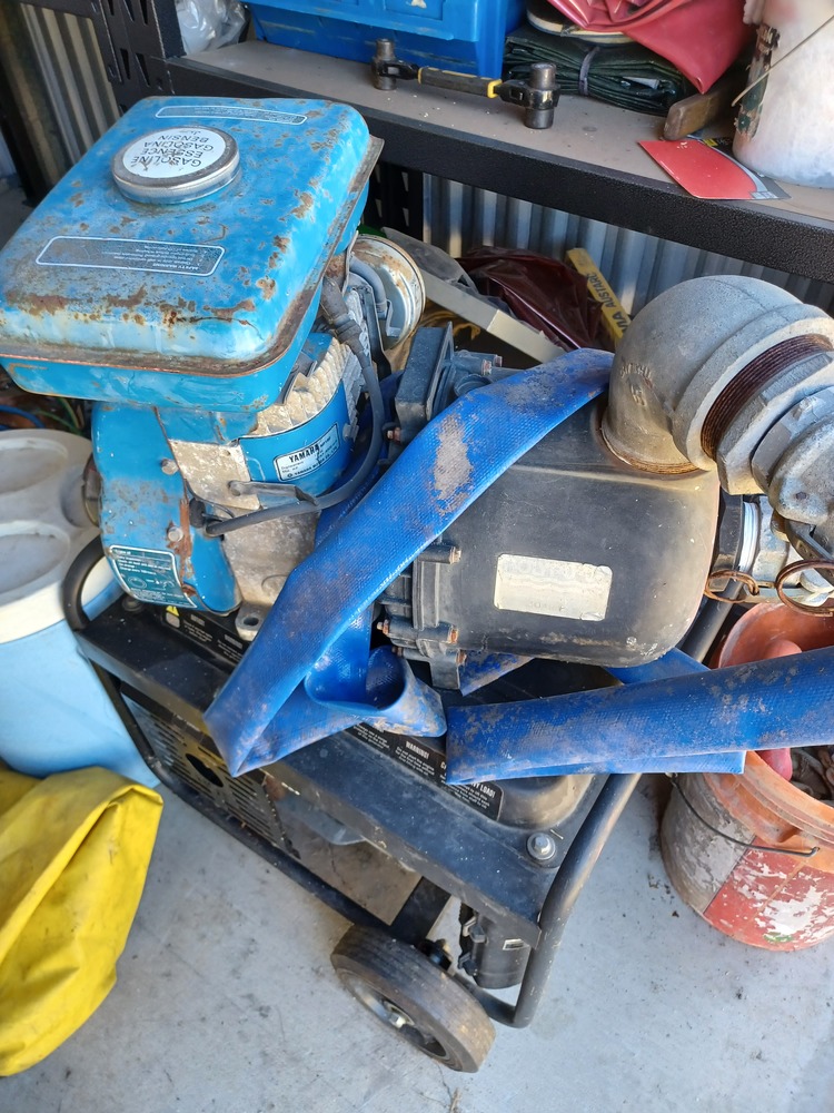 Loxon Storage Loganholme Abandoned Self Storage Auctions auction IB-6572