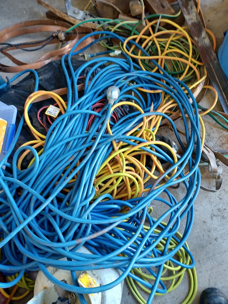 Loxon Storage Loganholme Abandoned Storage centre Auctions auction IB-6572