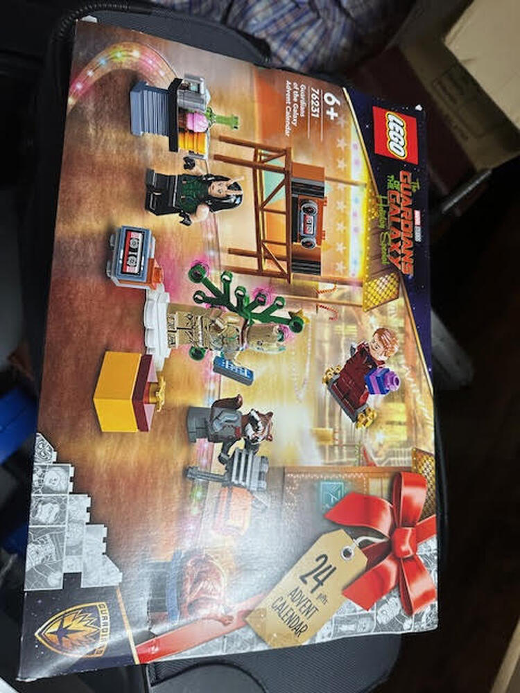 Notting Hill Self Storage Abandoned Storage Auctions auction IB-2043