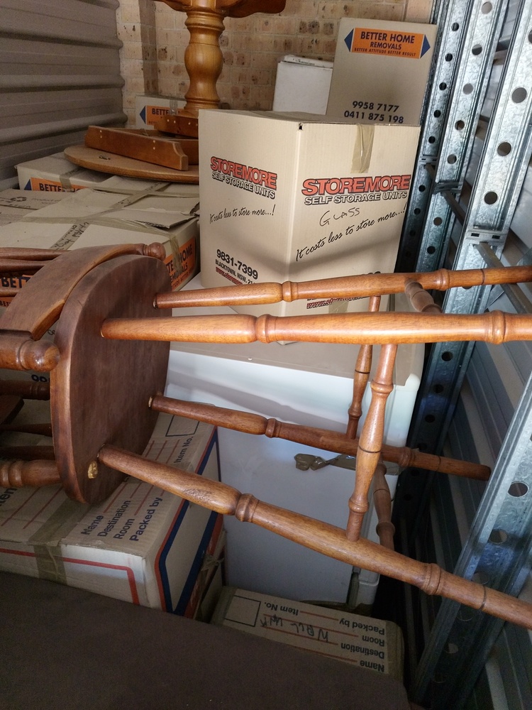 Penrith Lock Up Storage Units Abandoned Storage garage Auctions auction IB-3950