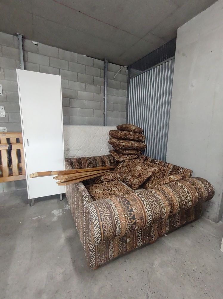 Kennards Self Storage Southport Self Storage auction IB-1052