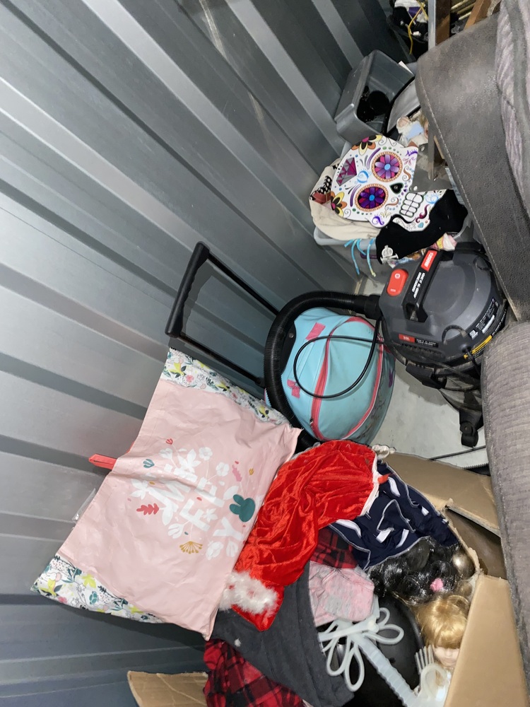 Wilson Storage Bennetts Green Storage Unit auction IB-2486