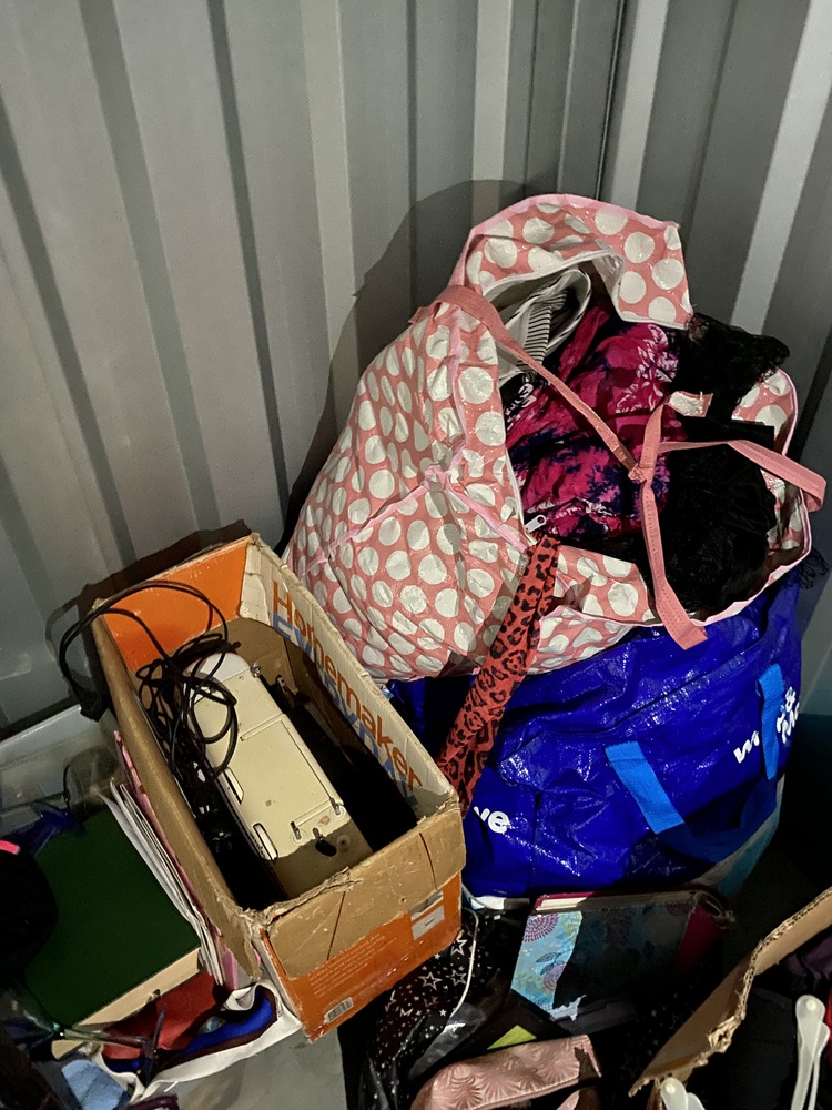 Wilson Storage Bennetts Green Bid on Storage Unit auction IB-2486