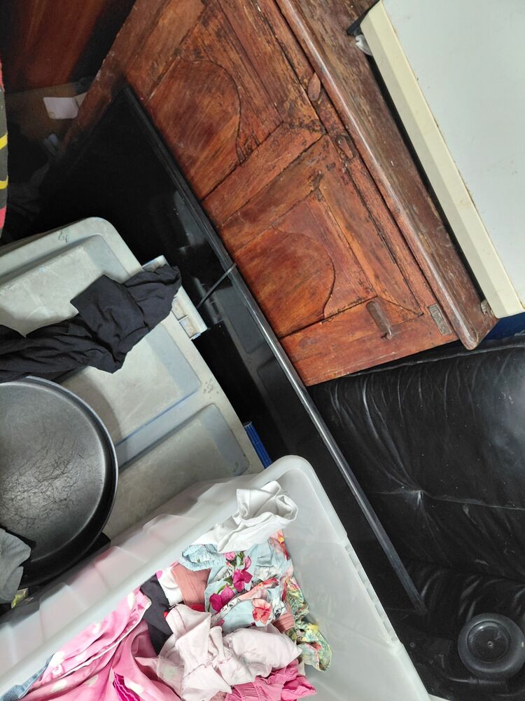 Storage King Springwood Bid on Self Storage Unit auction IB-3520