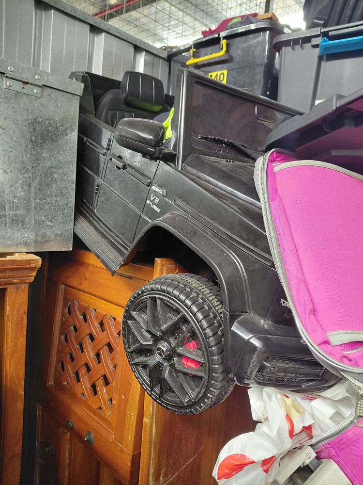 Storage King Springwood Self Storage Auctions auction IB-3520