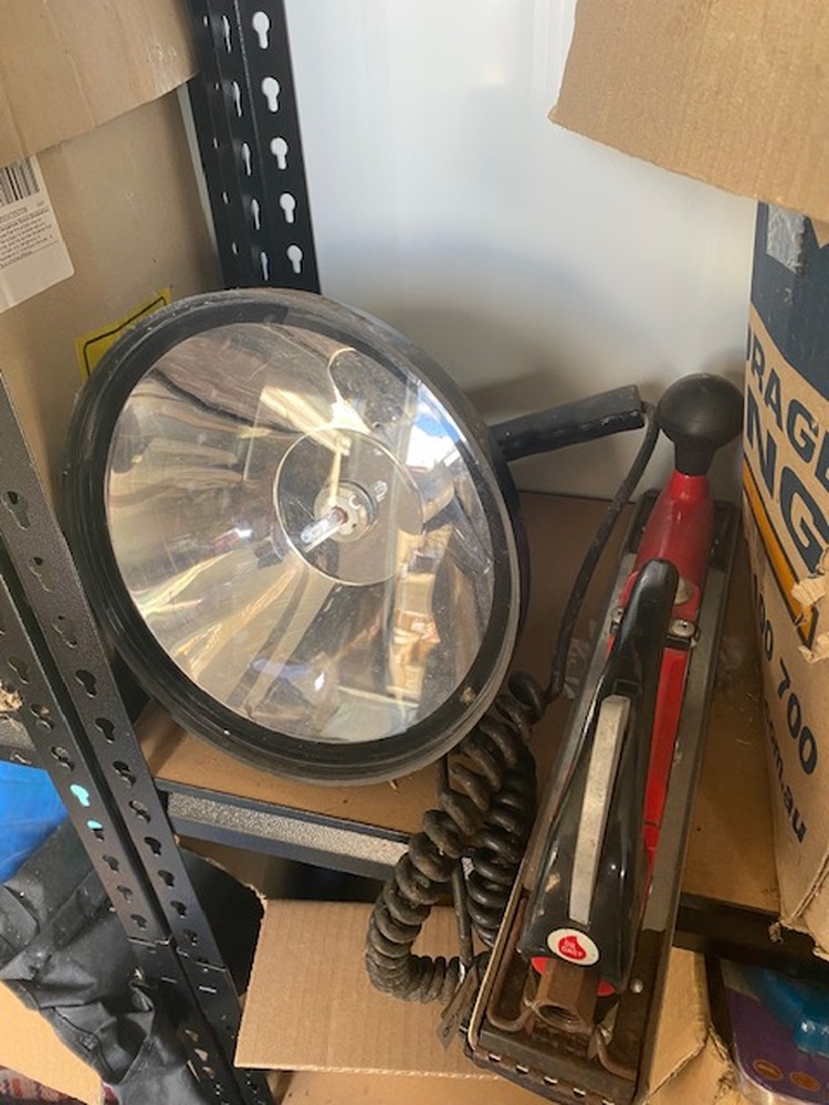 C. Seitz - Private Seller Storage auction IB-2295