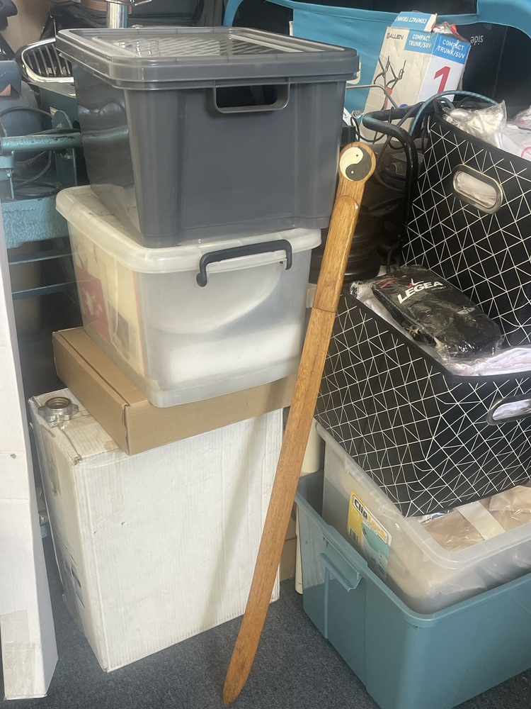 D. Koutts - Private Seller Bid on Self Storage Unit auction IB-8667