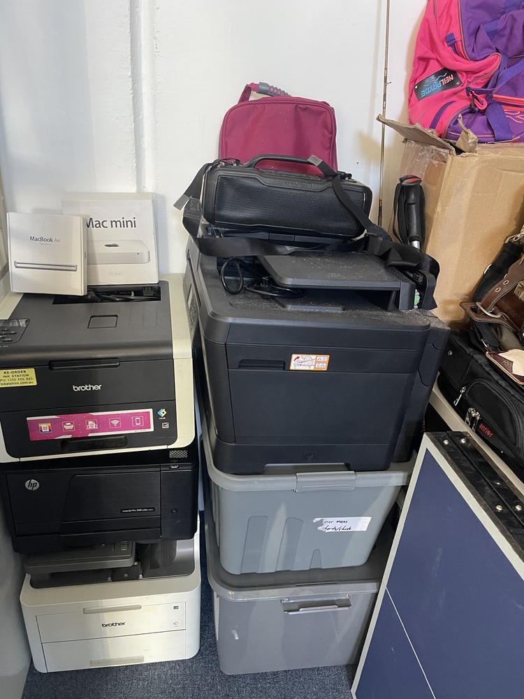 D. Koutts - Private Seller AustraliaÂ Storage Auctions auction IB-8667