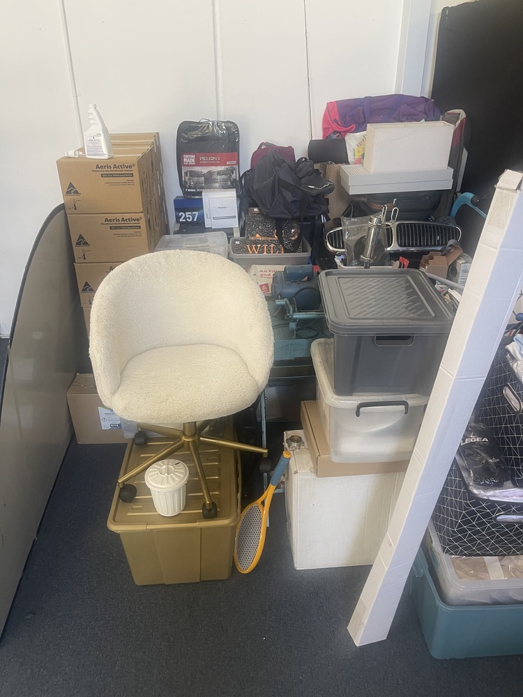 D. Koutts - Private Seller Self Storage Auctions Australia auction IB-8667