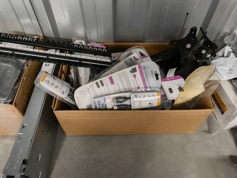 Tristan - H - Private Seller Bid on Self Storage Unit auction IB-6435