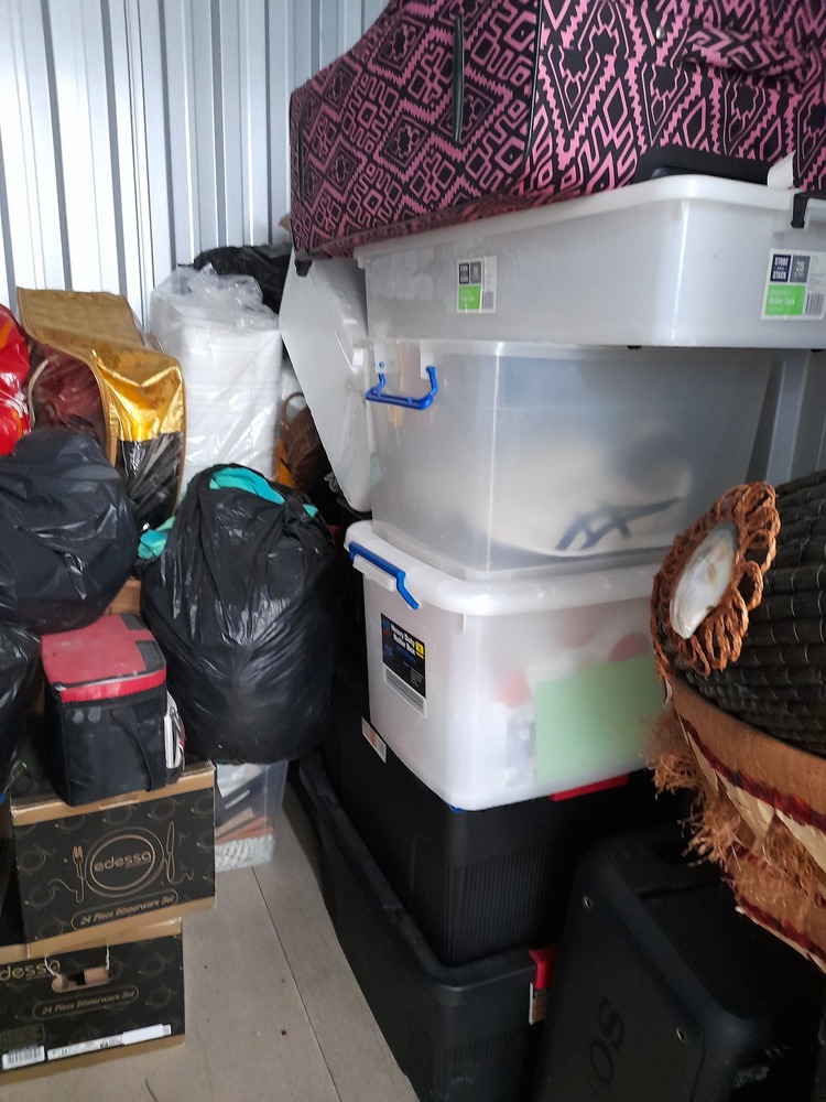 Roomia Self Storage Minchinbury Bid on Storage Unit auction IB-4603