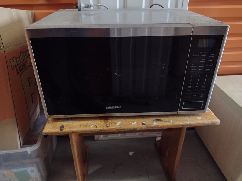 Kennards Self Storage Prospect Abandoned Storage shed Auctions auction IB-7675