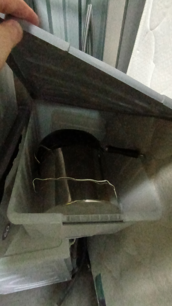 Storage King Prestons Abandoned Storage Auctions auction IB-8894