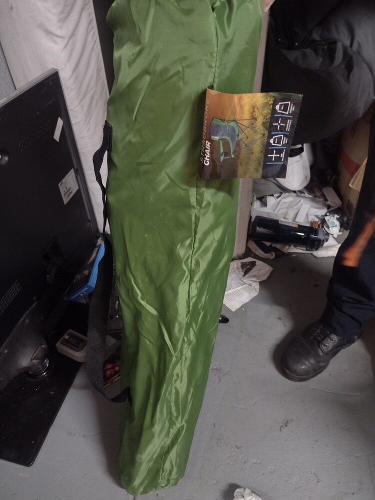 Kennards Self Storage Hawthorn Abandoned Storage garage Auctions auction IB-3027