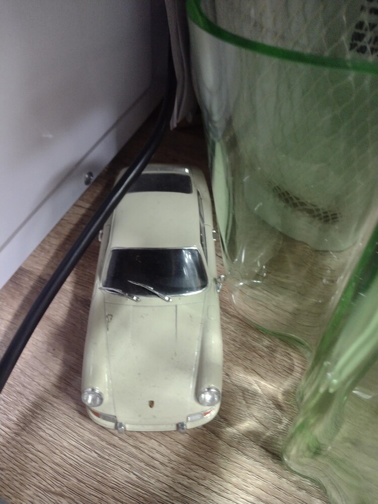 Kennards Self Storage Hawthorn AustraliaÂ Storage Auctions auction IB-3027