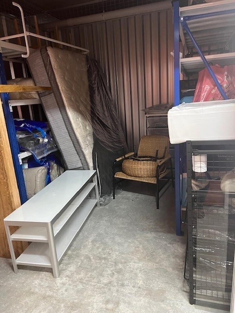 Kennards Self Storage Camperdown Storage auction IB-8715