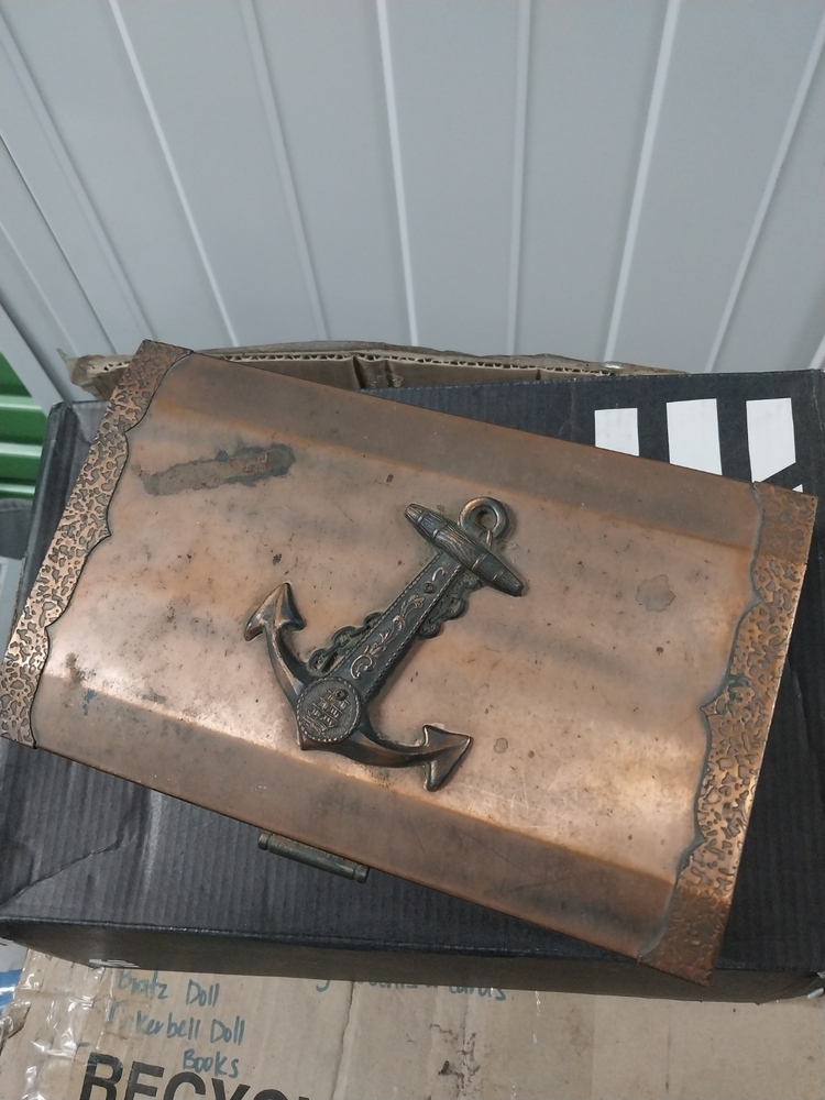 Storage King McGraths Hill AustraliaÂ Storage Auctions auction IB-9732