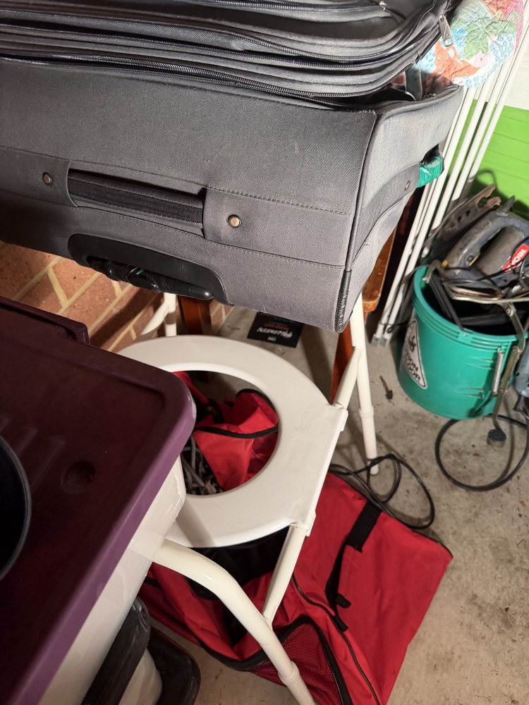 N. Woolard - Private Seller Abandoned Storage centre Auctions auction IB-8665