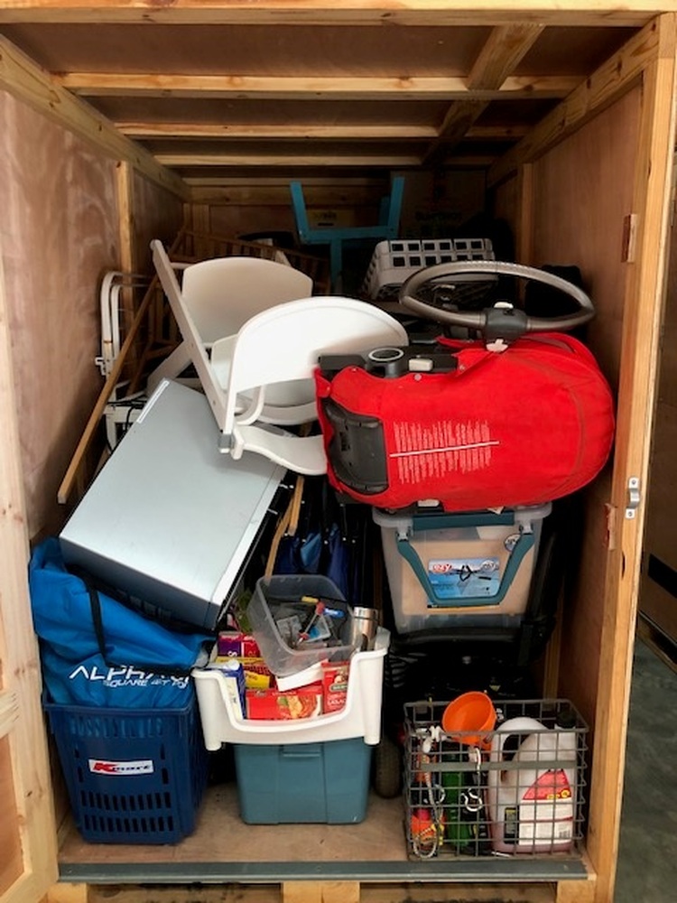 Perth Storage Unit auction IB-2428