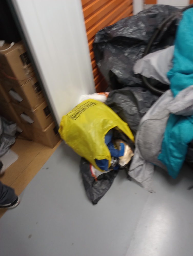 Kennards Self Storage Cranbourne Storage auction IB-2638