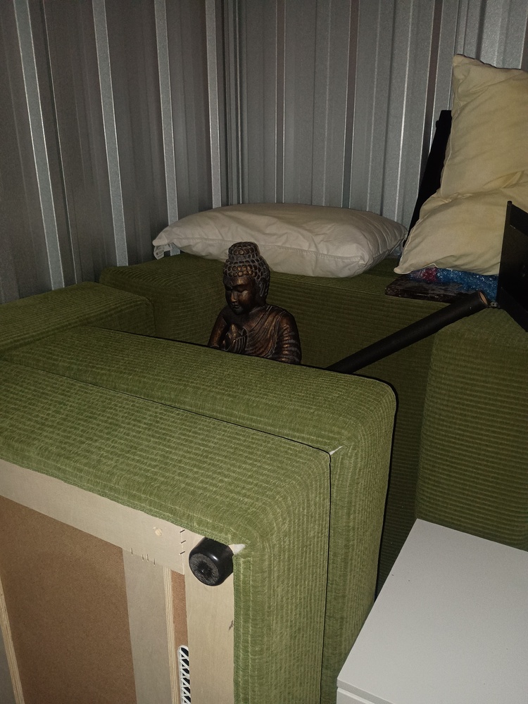 Kennards Self Storage Springvale Storage centre Auctions auction IB-5259