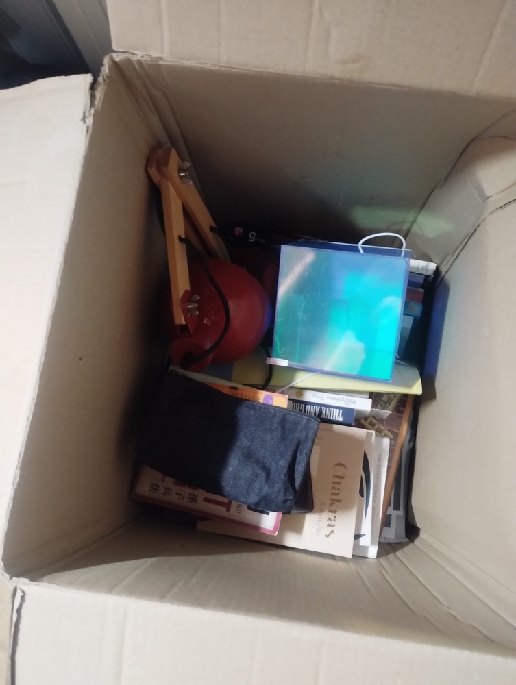 Kennards Self Storage Craigieburn Abandoned Storage Auctions auction IB-5945