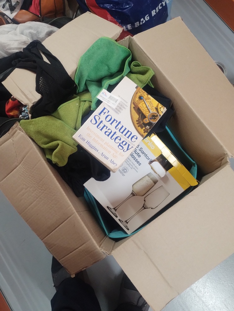 Kennards Self Storage Craigieburn Self Storage Auctions auction IB-5945