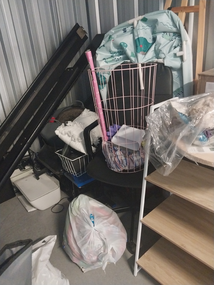 Storage King North Lakes Abandoned Storage Auctions auction IB-3078