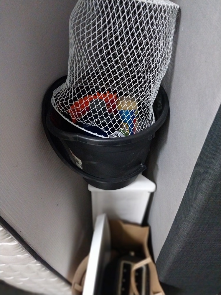 Storage King North Lakes Storage auction IB-9611