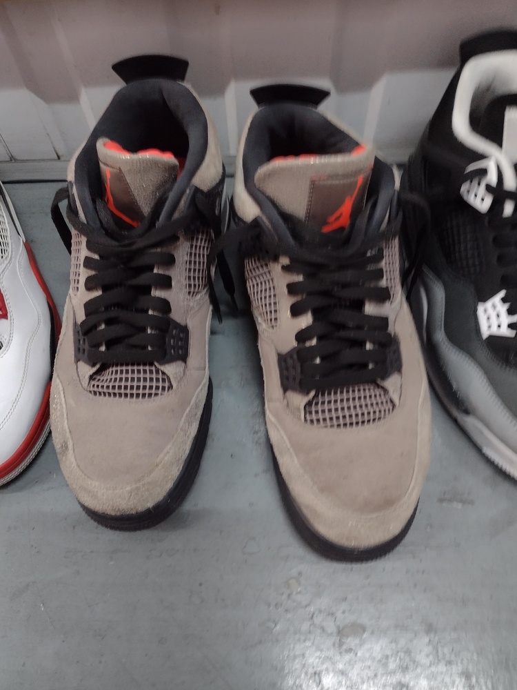 Kennards Self Storage Maribyrnong Self Storage Unit auction IB-9984